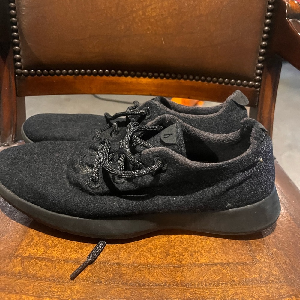 Allbirds Mens Wool Runners Size 11 GUC Charcoal